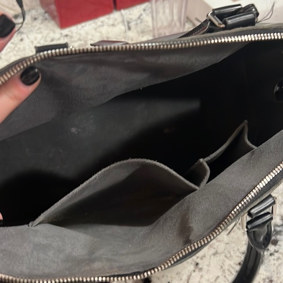 COPY - Alma Pm Epi Noir black leather Louis Vuitton tote - Picture 7 of 15